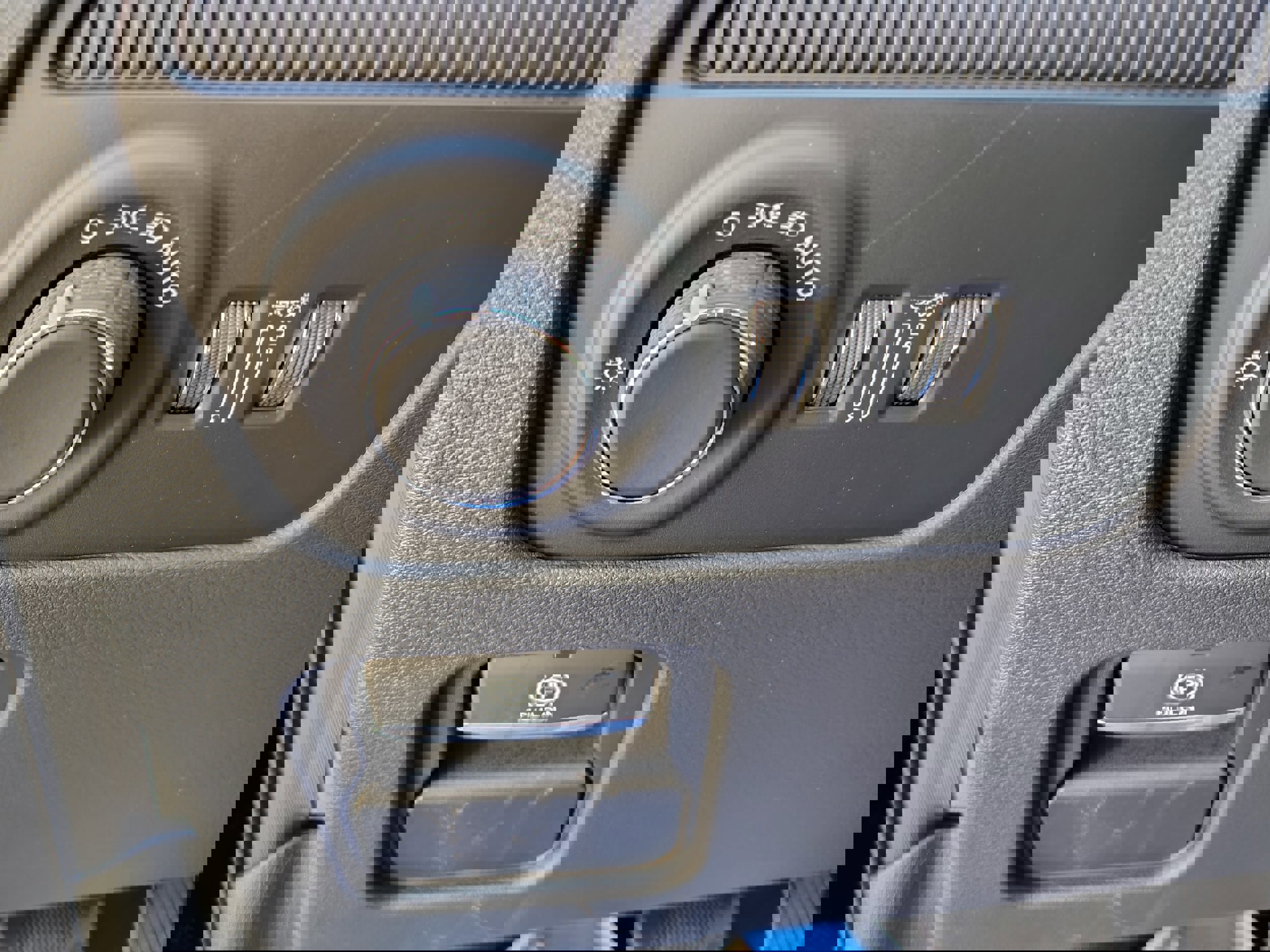 New 2026 Jeep Grand Wagoneer 4WD image 31