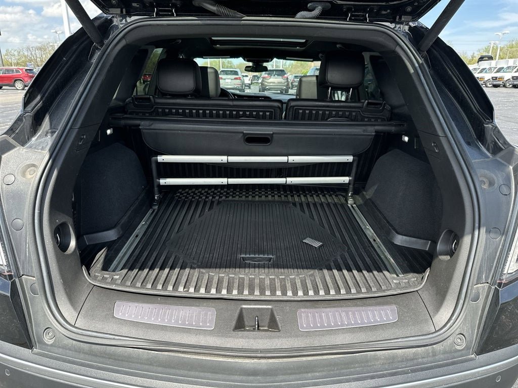 Certified 2023 Cadillac XT5 Sportv w/ LPO, Floor Liner Package AWD/4WD image 23
