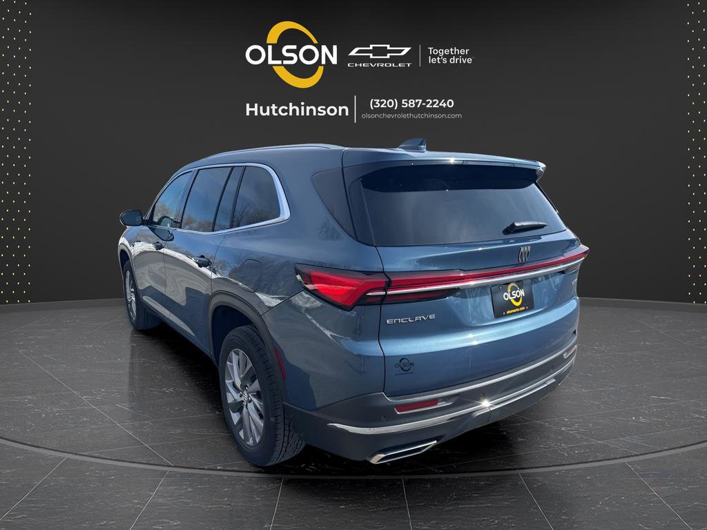 Used 2025 Buick Enclave Preferred FWD image 3