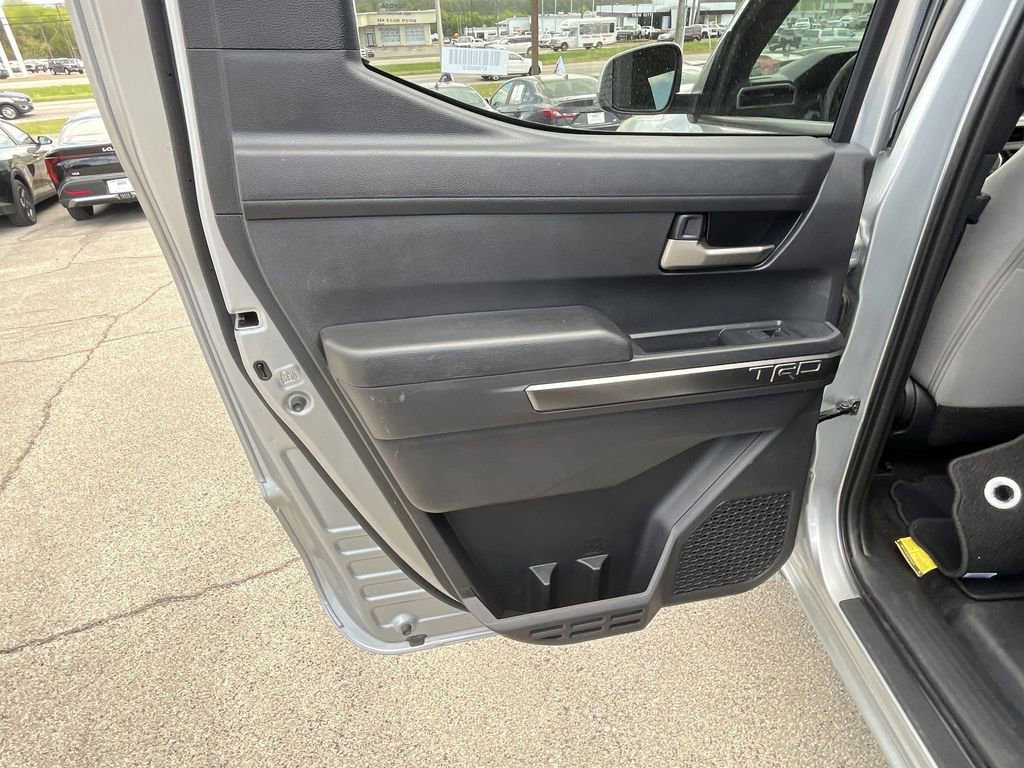 Used 2025 Toyota Tacoma TRD Off-Road image 27