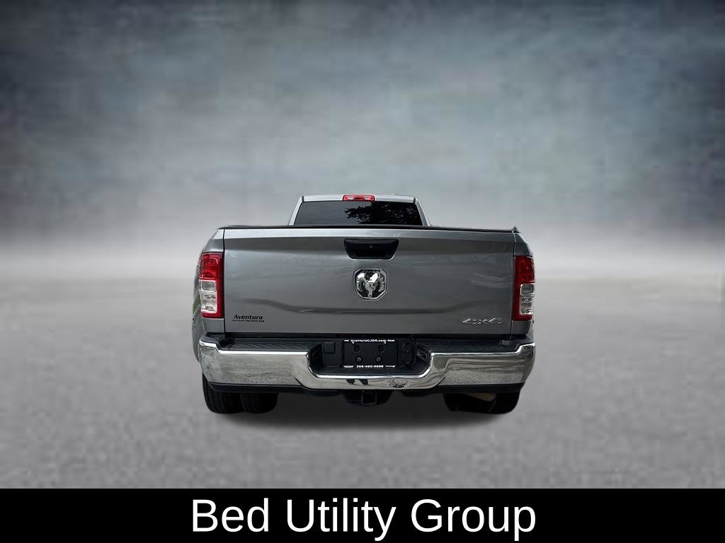 Used 2024 RAM 3500 Tradesman w/ Chrome Appearance Group AWD/4WD image 6