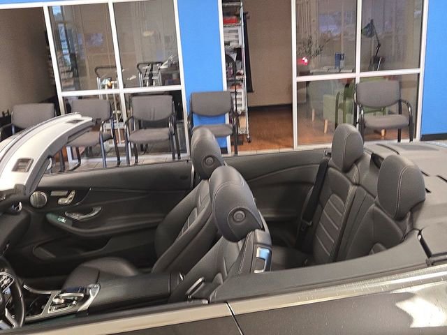 Used 2020 Mercedes-Benz C 300 Cabriolet image 21