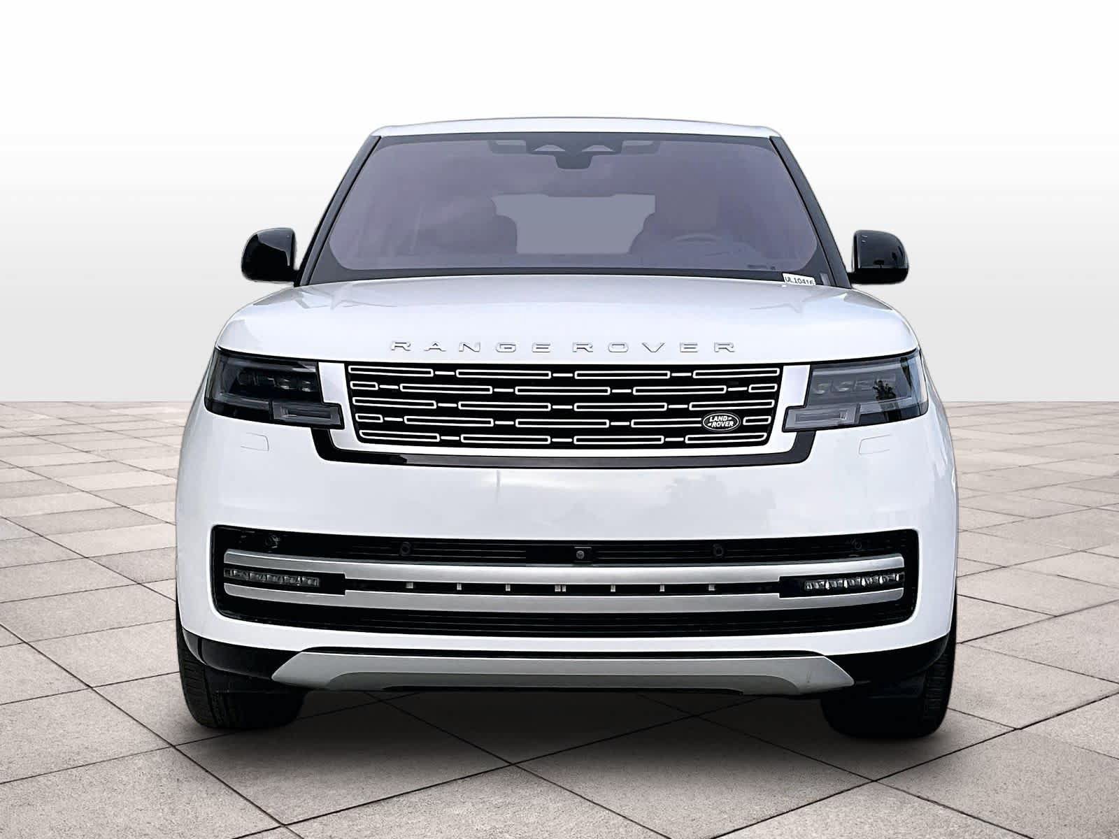 Used 2023 Land Rover Range Rover Autobiography AWD/4WD image 3
