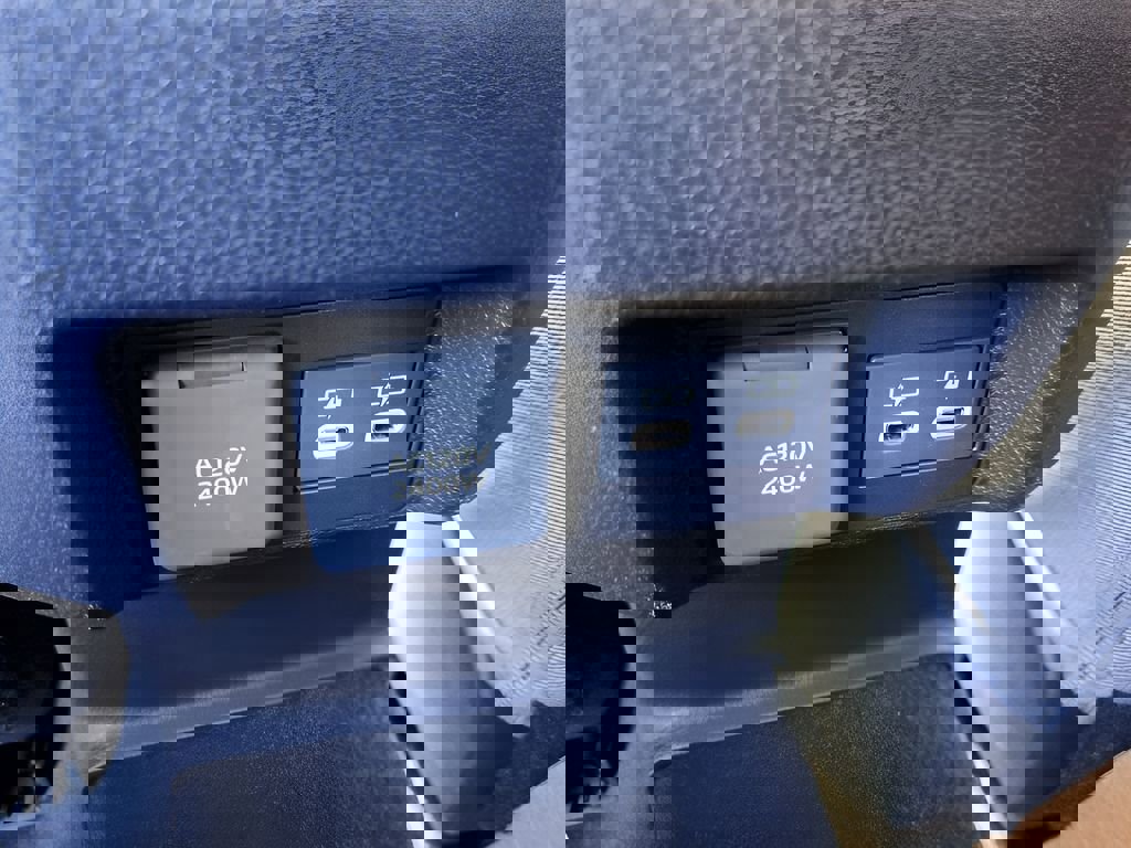 New 2025 Toyota Tacoma TRD Sport image 9