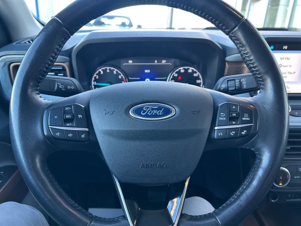Used 2022 Ford Maverick Lariat image 29
