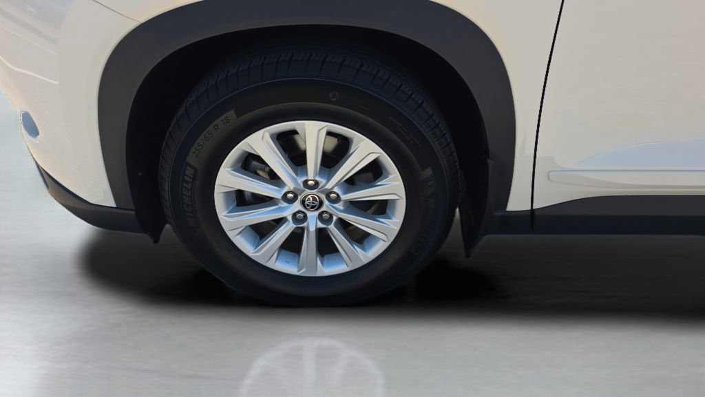 Certified 2024 Toyota Grand Highlander XLE image 26