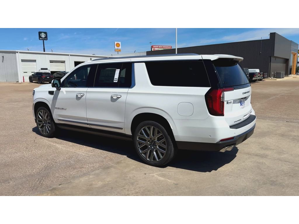 New 2026 GMC Yukon XL Denali Ultimate AWD/4WD image 6