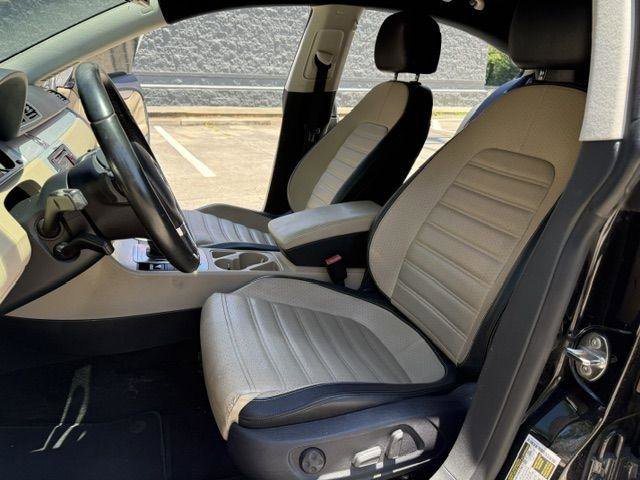 Used 2014 Volkswagen CC R-Line FWD image 11