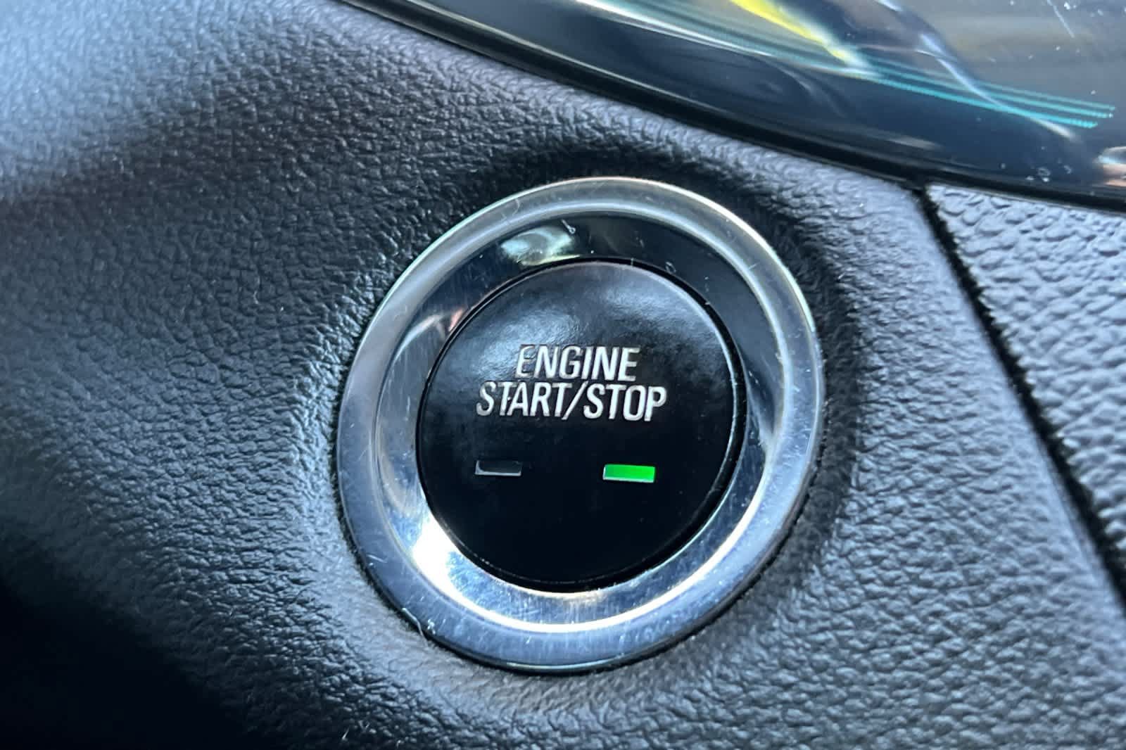 Used 2018 Chevrolet Impala Premier FWD image 25