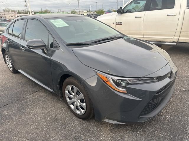 Used 2024 Toyota Corolla LE image 18