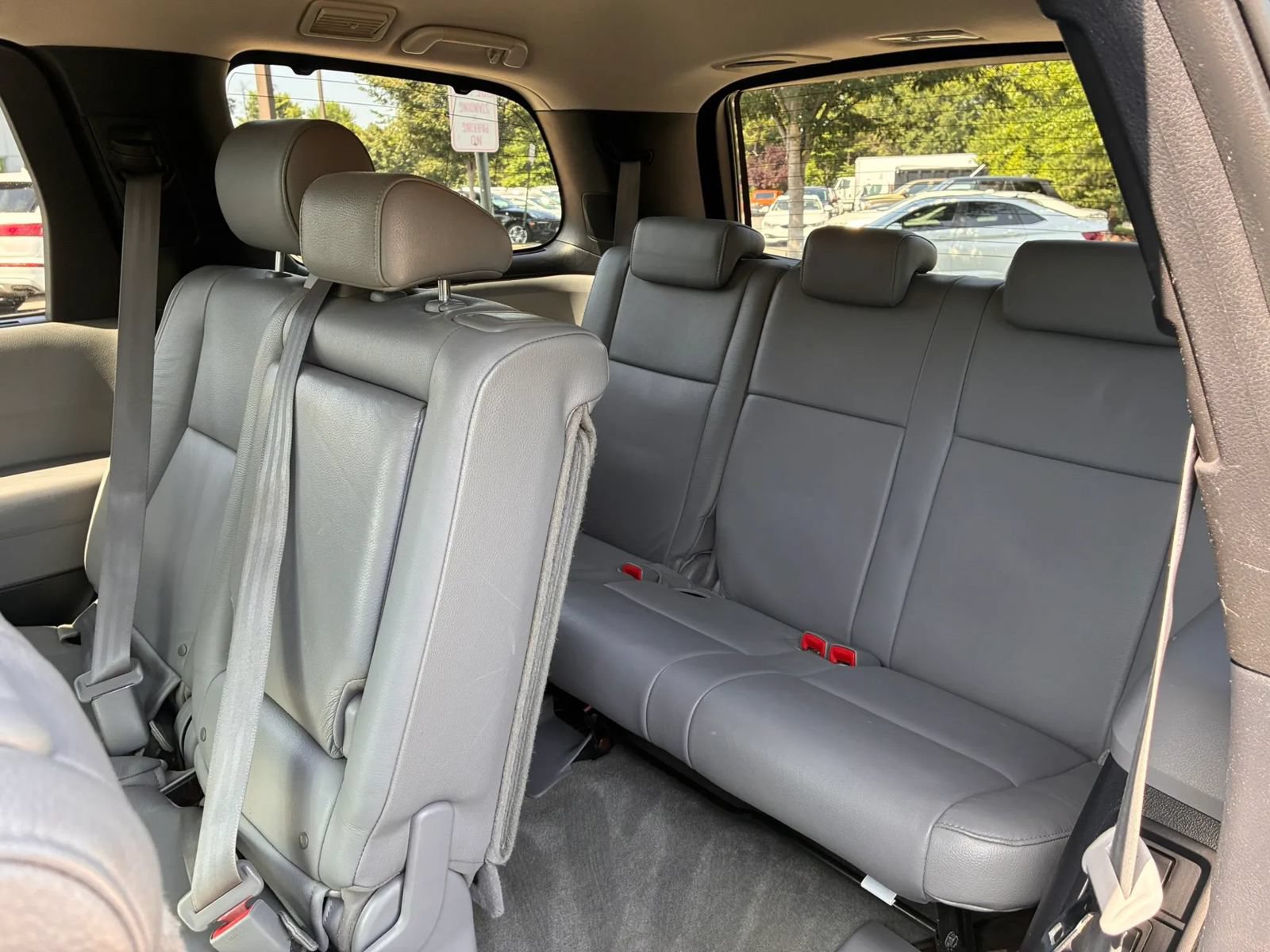 Used 2010 Toyota Sequoia Limited AWD/4WD image 33