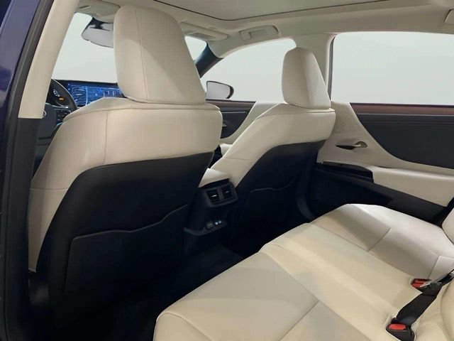 Used 2025 Lexus ES 350 w/ Premium Package FWD image 20
