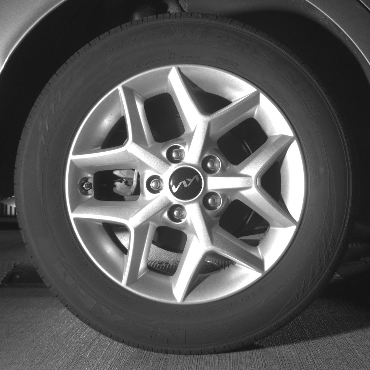 Used 2025 Kia Soul LX w/ LX Technology Package image 15