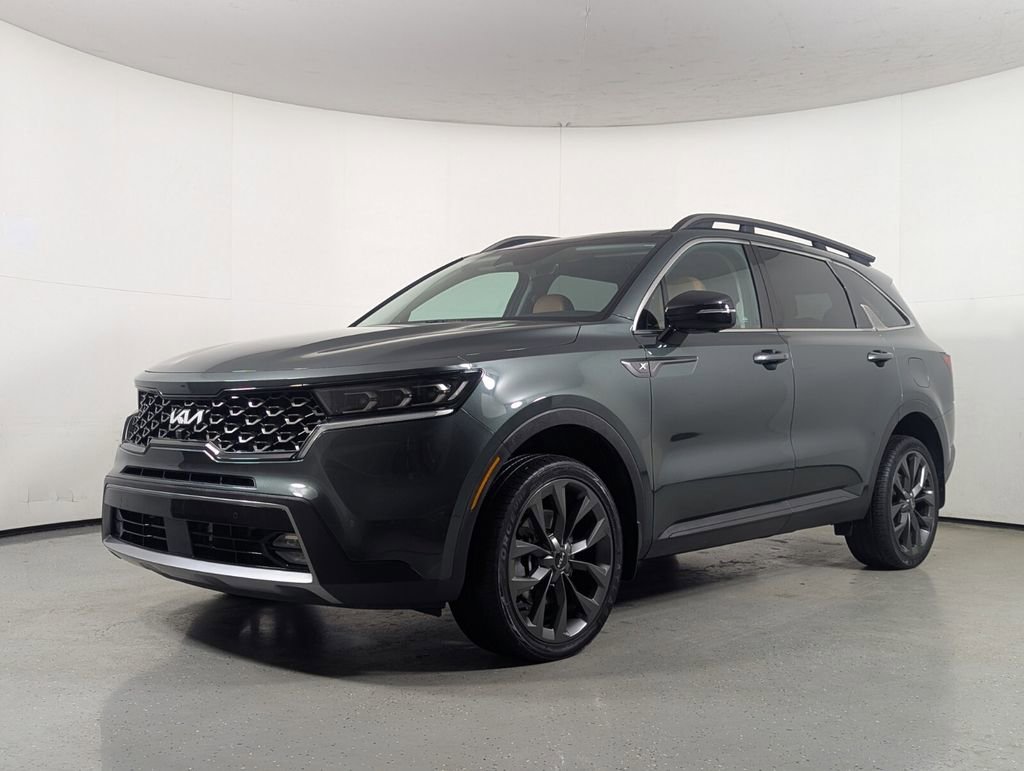 Used 2022 Kia Sorento SX Prestige w/ Rust Color Package AWD/4WD image 3