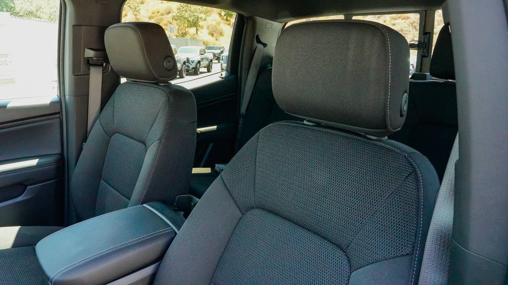 New 2026 GMC Canyon Elevation w/ Convenience Package RWD image 14