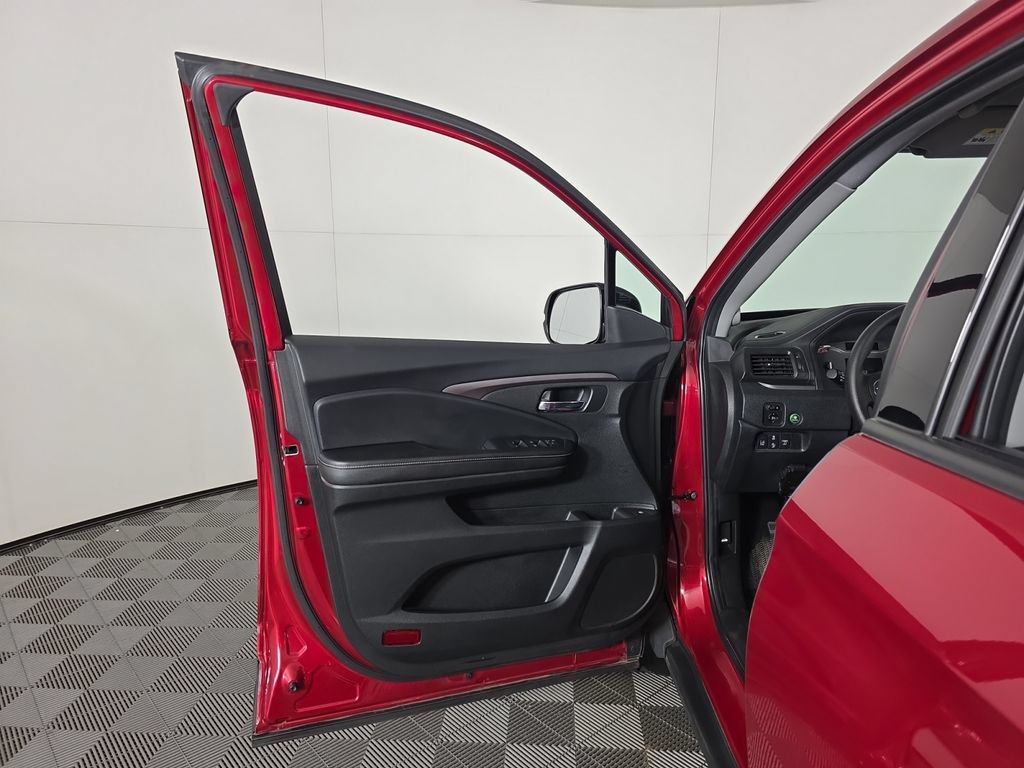 Used 2021 Honda Ridgeline Sport image 24