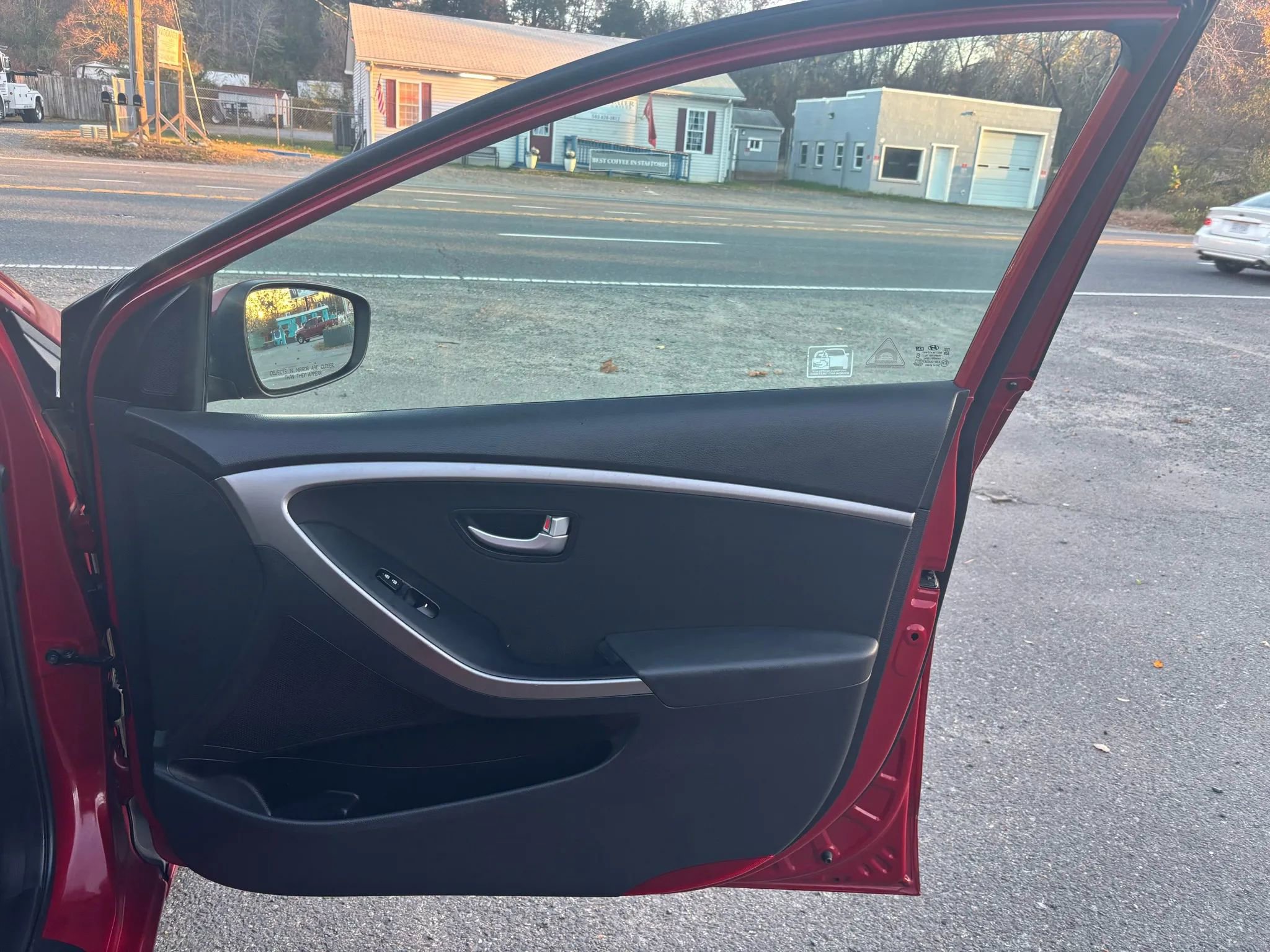 Used 2016 Hyundai Elantra GT image 15