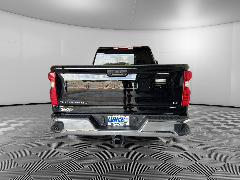 New 2026 Chevrolet Silverado 2500 LT w/ Convenience Package AWD/4WD image 4