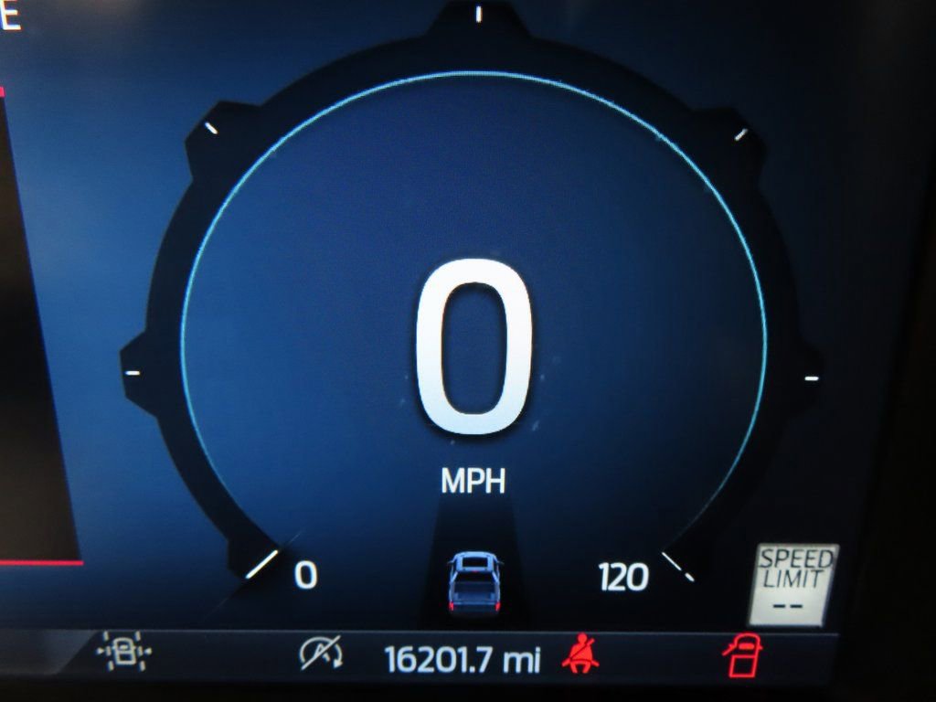 Used 2024 Ford F150 Lariat w/ Equipment Group 502A High image 12