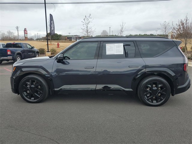 Certified 2026 Kia EV9 Land w/ Nightfall Edition Package image 8