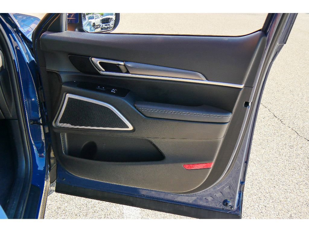 Used 2023 Kia Telluride S w/ S Sunroof Package image 16