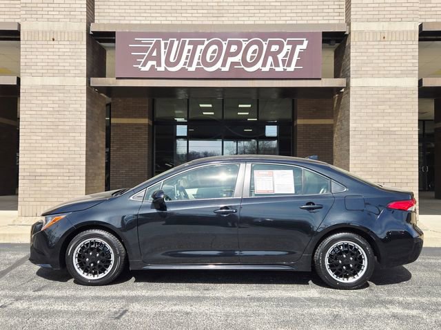 Used 2020 Toyota Corolla LE image 5