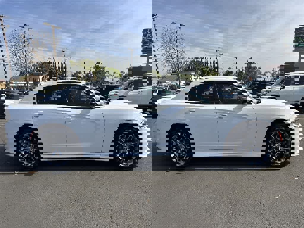 Used 2023 Dodge Charger GT image 3