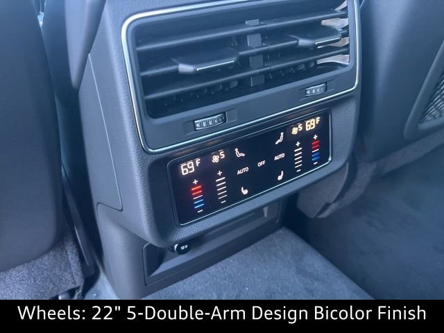 New 2025 Audi Q8 Premium Plus image 28