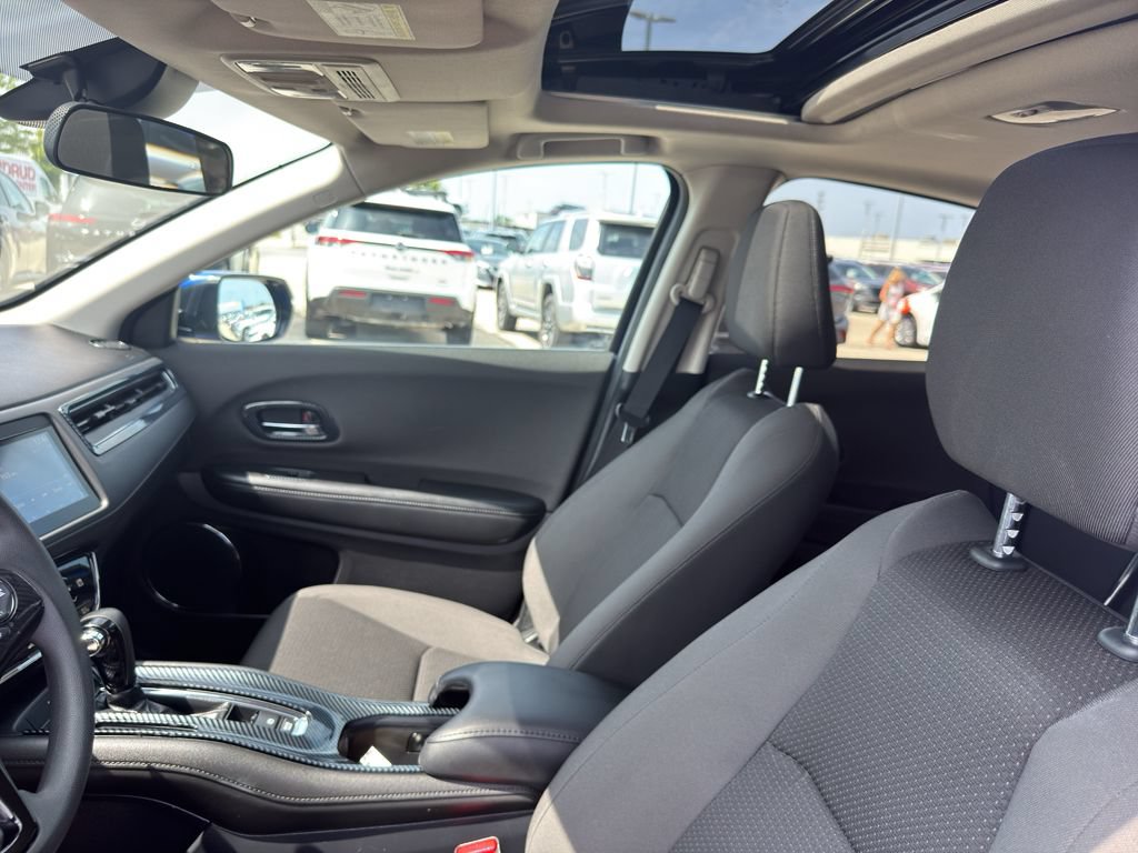Used 2022 Honda HR-V EX image 27