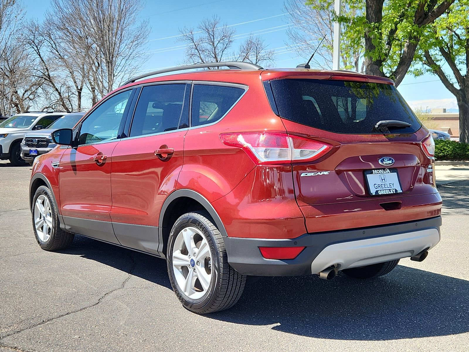 Used 2016 Ford Escape SE w/ Equipment Group 201A AWD/4WD image 3