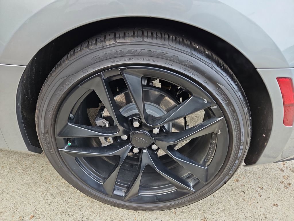 Used 2023 Chevrolet Camaro LT w/ RS Package image 29
