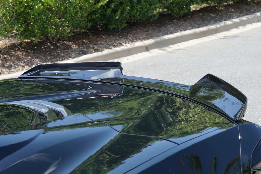 Used 2025 Chevrolet Corvette Z06 RWD image 10