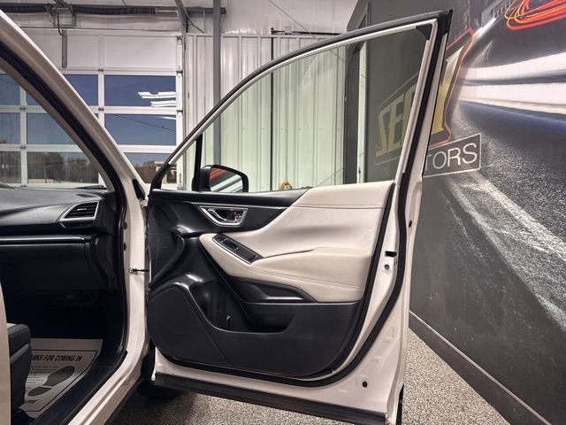 Used 2022 Subaru Forester Premium image 28
