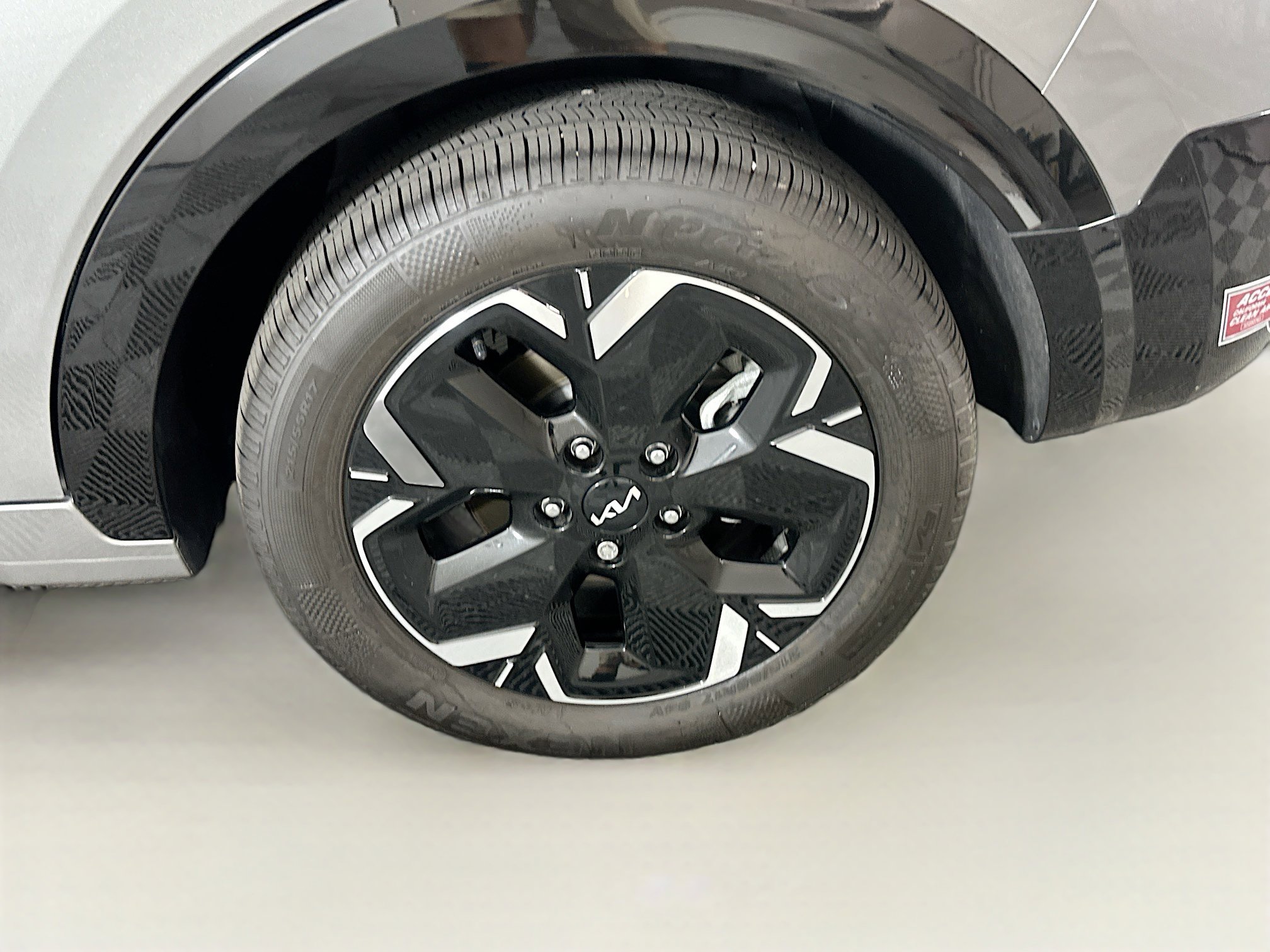 Used 2024 Kia Niro Wind image 11