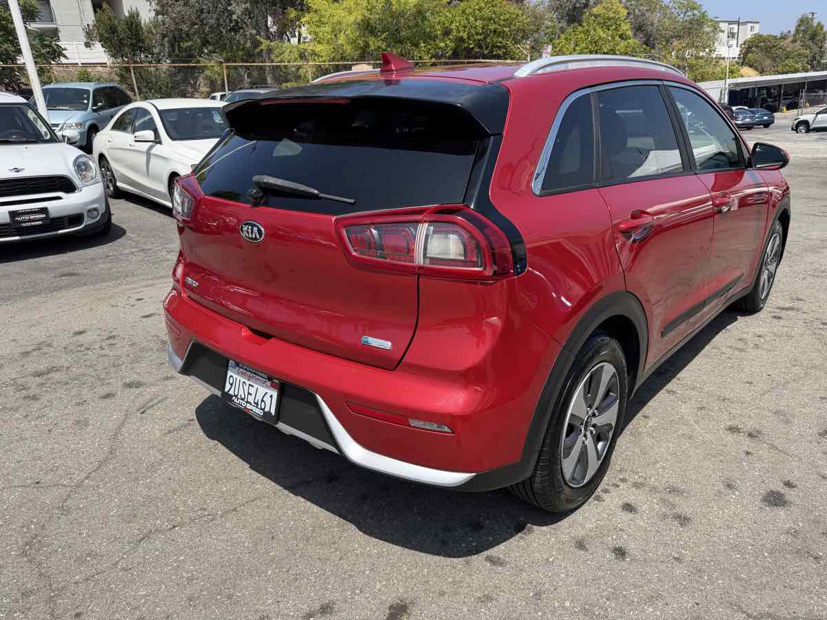 Used 2019 Kia Niro LX FWD image 5