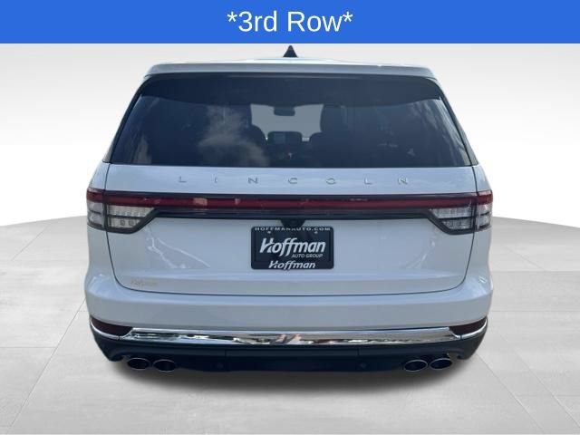 Used 2026 Lincoln Aviator Reserve w/ Illumination Package AWD/4WD image 4
