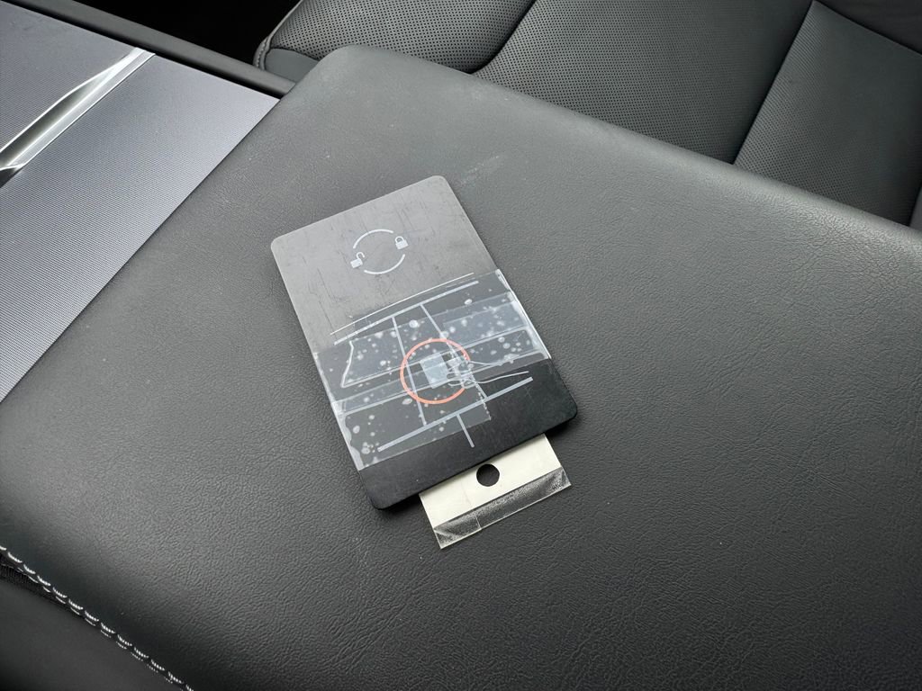 Used 2025 Tesla Model 3 Long Range image 30