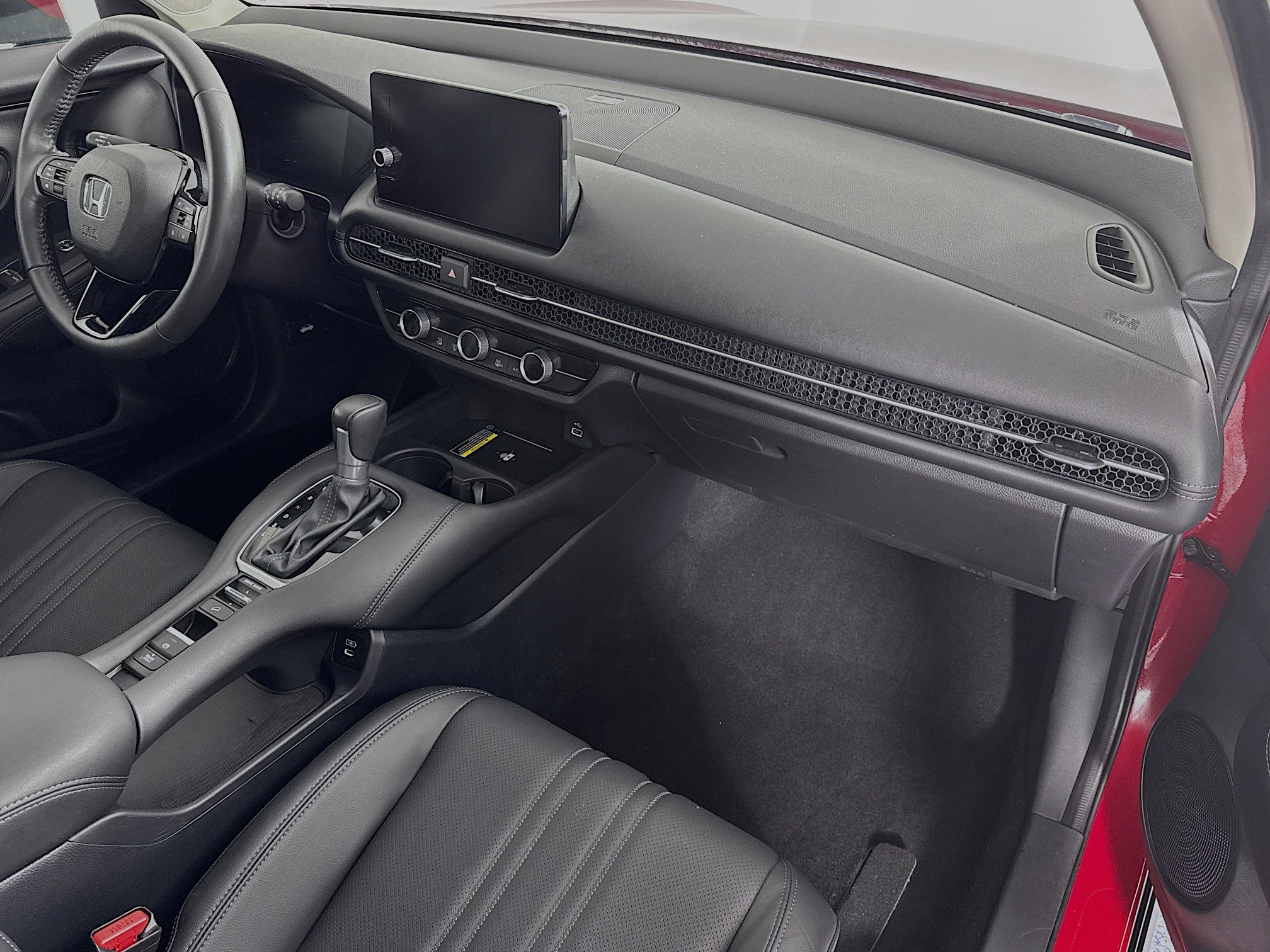 Certified 2024 Honda HR-V EX-L image 28