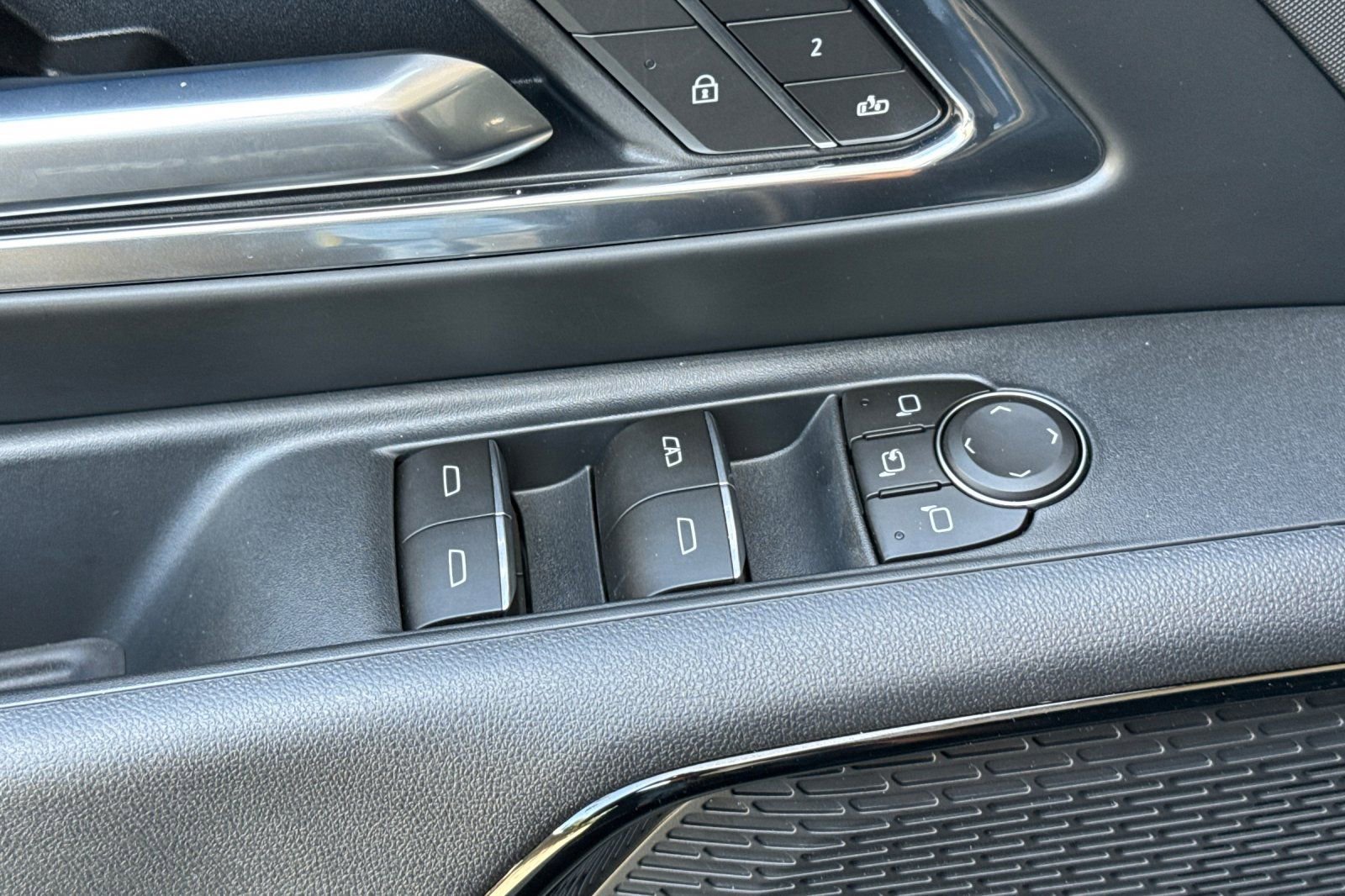 Used 2026 Chevrolet Silverado EV LT w/ Plus Package image 13