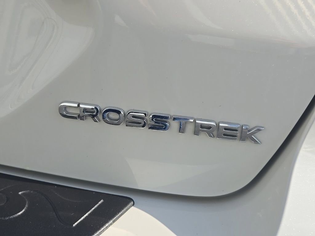 Used 2025 Subaru Crosstrek 2.0i Premium image 8