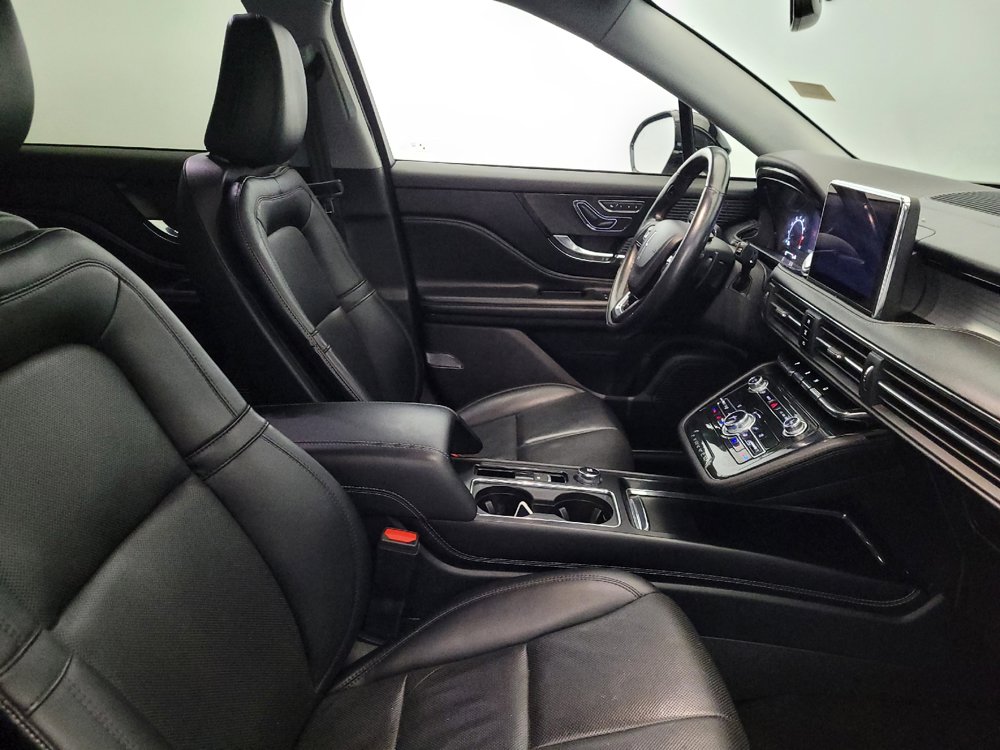 Used 2022 Lincoln Corsair AWD w/ Premium Package image 21