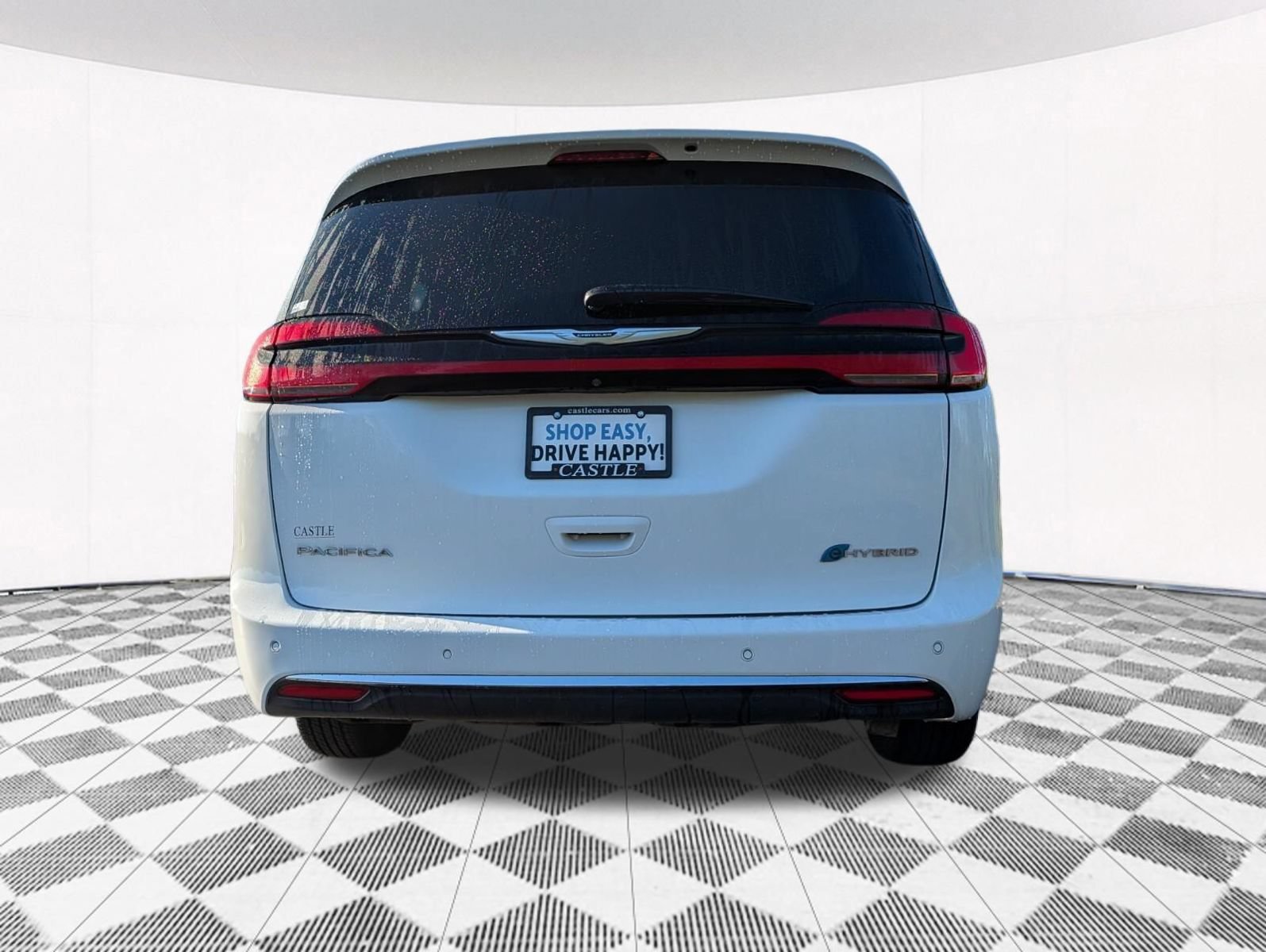 Used 2023 Chrysler Pacifica Touring-L FWD image 14
