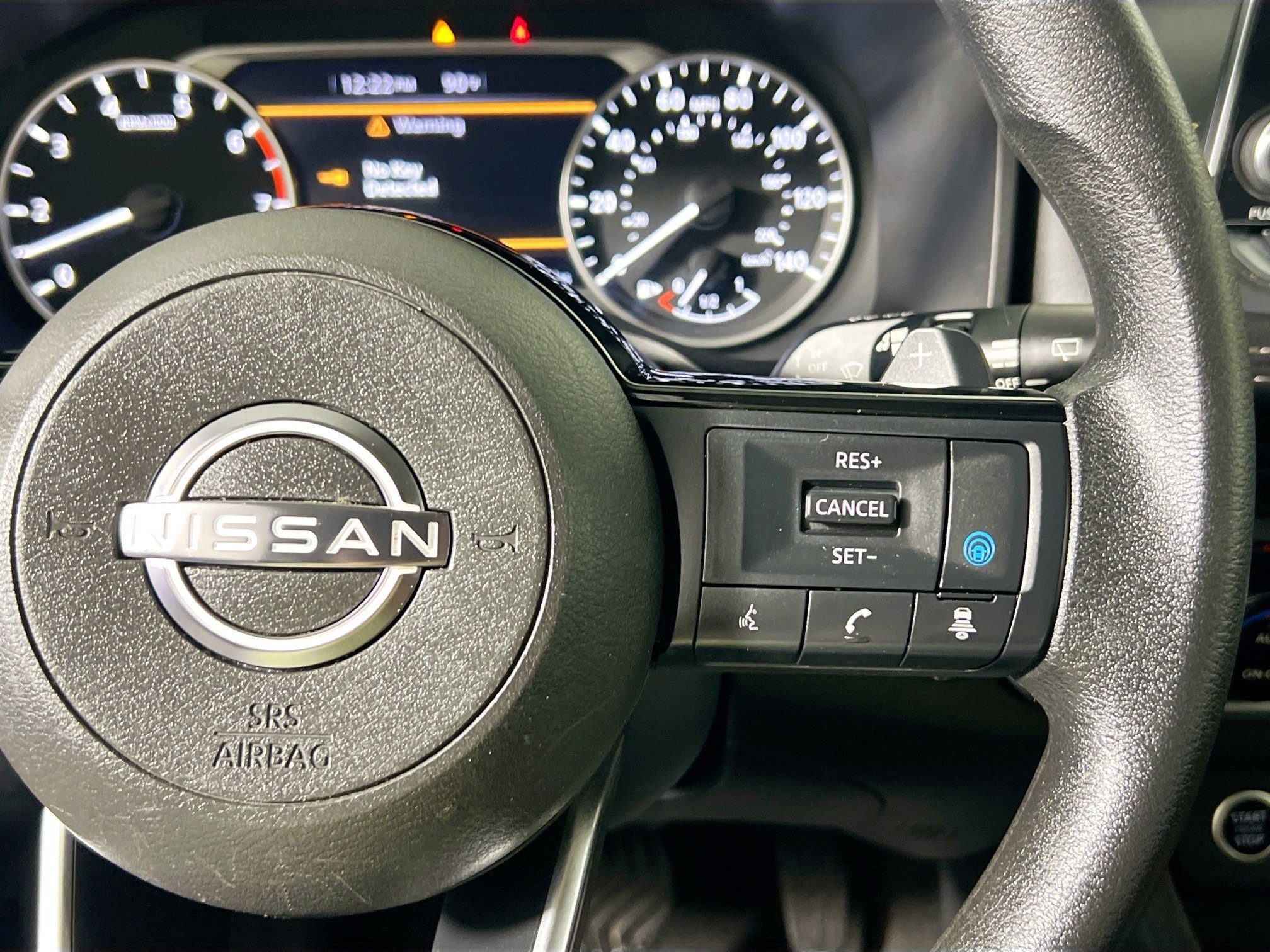 Used 2023 Nissan Rogue SV AWD/4WD image 19