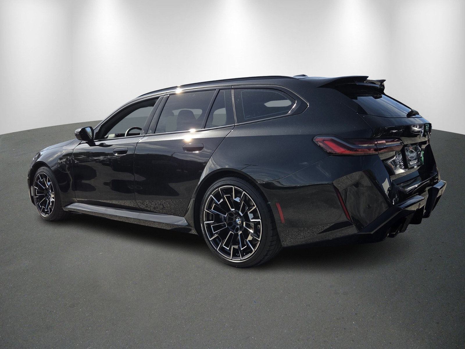 New 2026 BMW M5 Touring AWD/4WD image 5