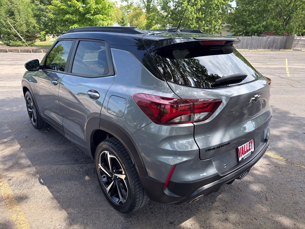 Used 2021 Chevrolet TrailBlazer RS w/ Convenience Package FWD image 16