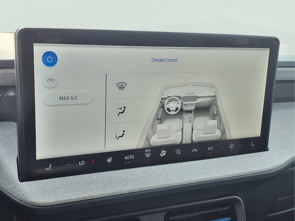 New 2026 Ford Maverick XLT w/ XLT Luxury Package image 7