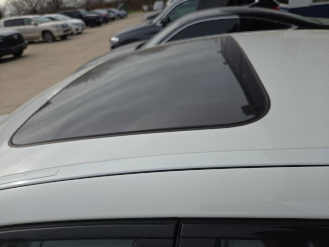 Used 2011 BMW 550i Sedan RWD image 6