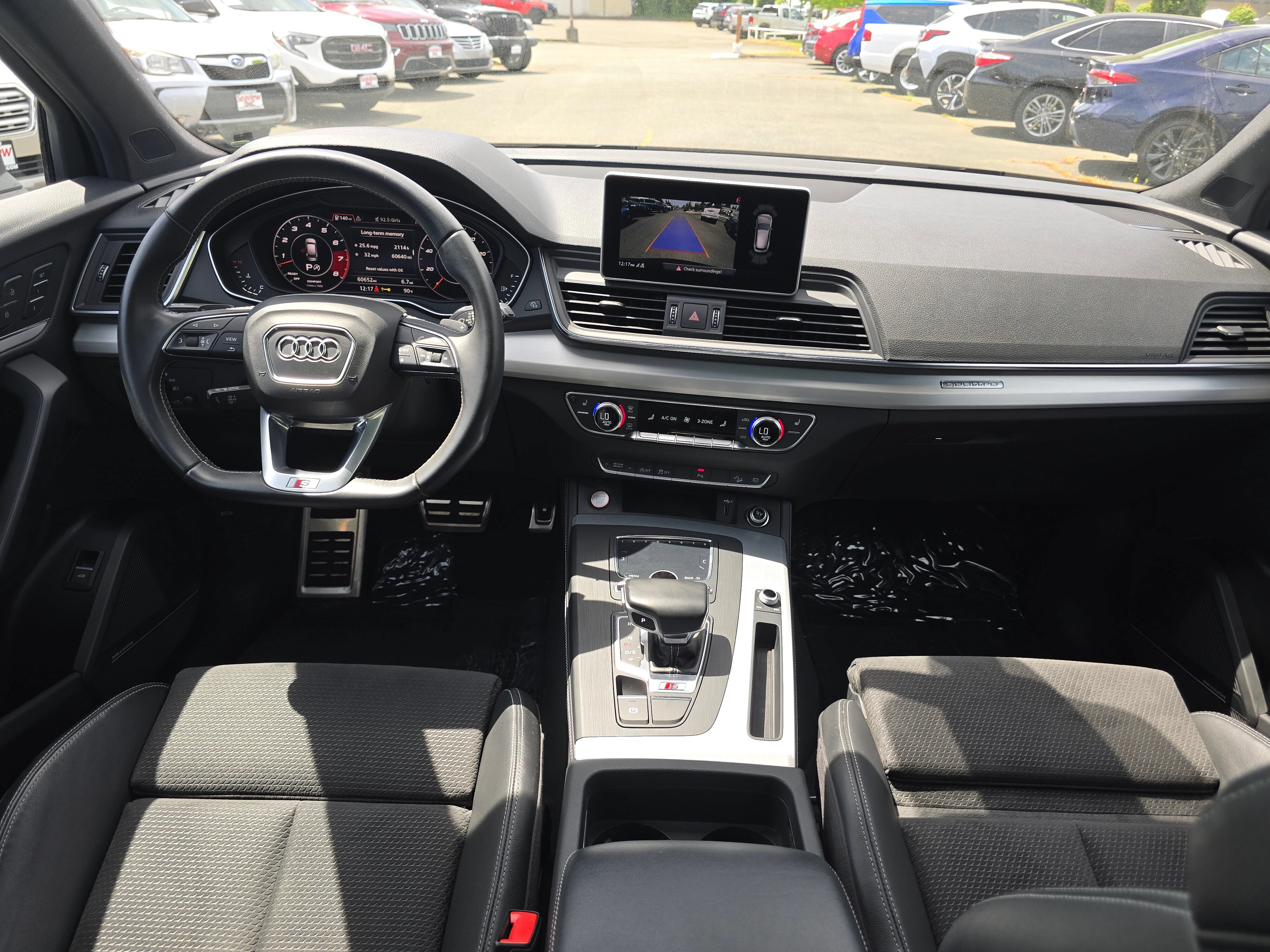 Used 2020 Audi SQ5 Premium Plus w/ Premium Plus Package AWD/4WD image 18