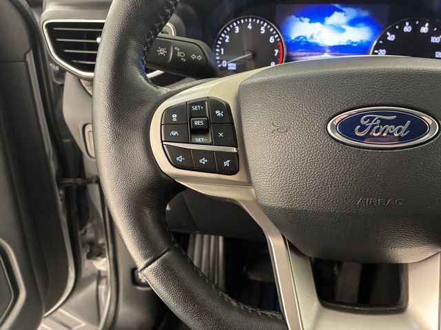 Used 2022 Ford Explorer Limited AWD/4WD image 23