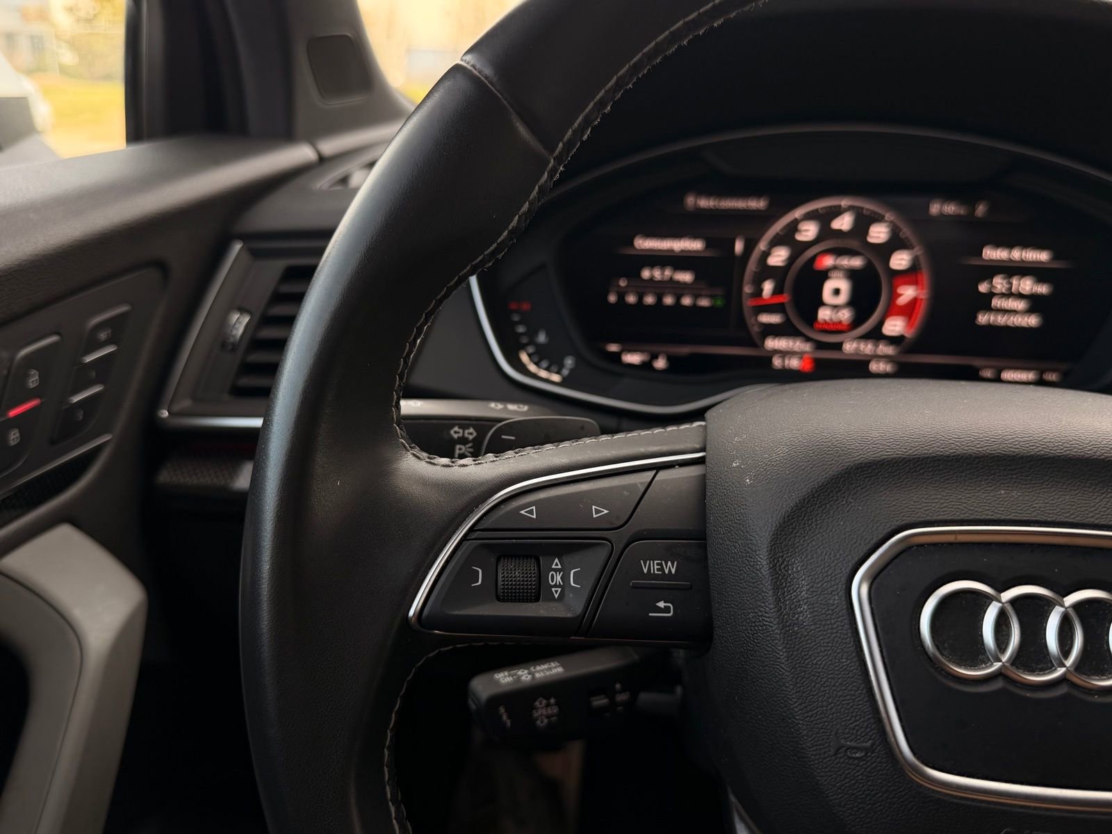 Used 2018 Audi SQ5 Prestige image 37